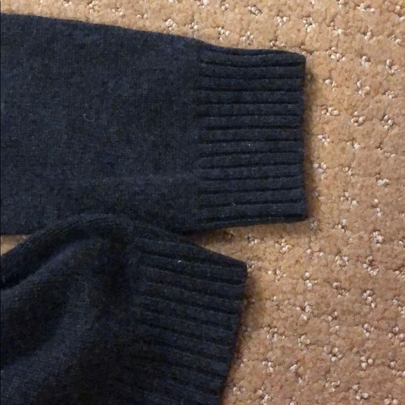 Grey Brandy Melville Sweater - Picture 3 of 7